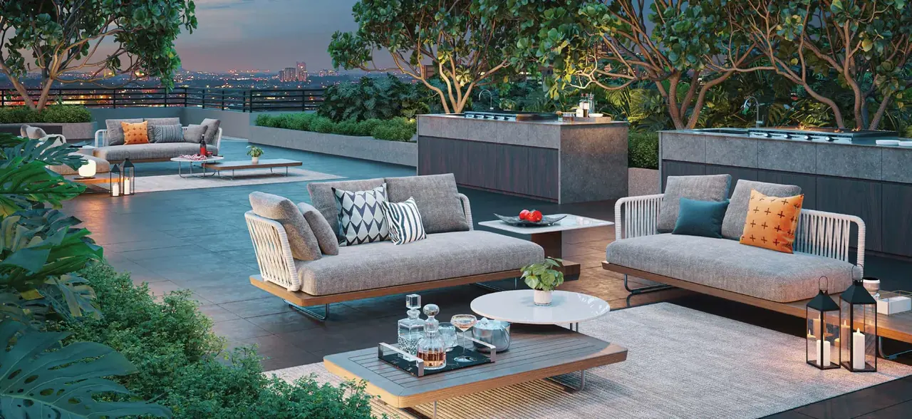 Level 48 Sky Lounge with city views